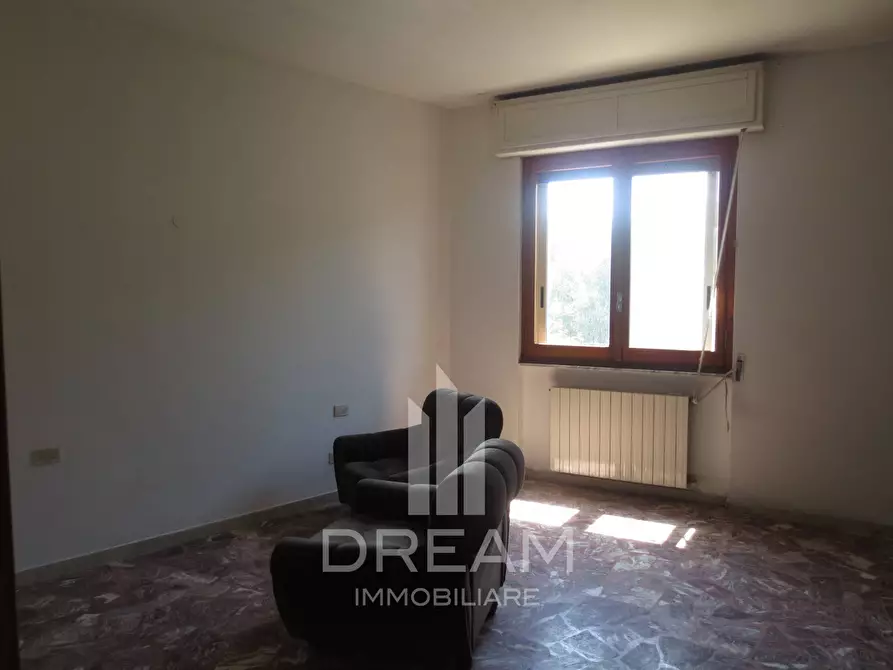 Immagine 5 di Appartamento in vendita  in via delle palme a Quartucciu