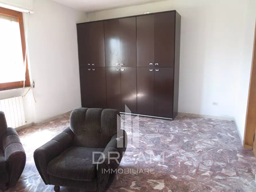 Immagine 6 di Appartamento in vendita  in via delle palme a Quartucciu