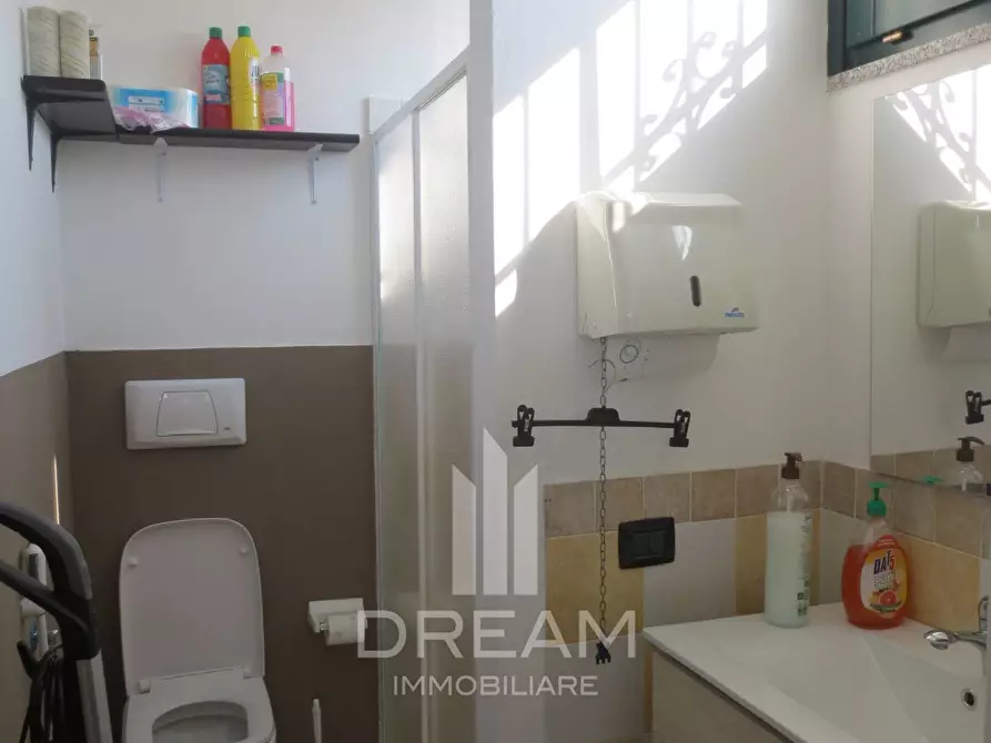 Immagine 7 di Laboratorio in vendita  in pill'e matta a Quartucciu