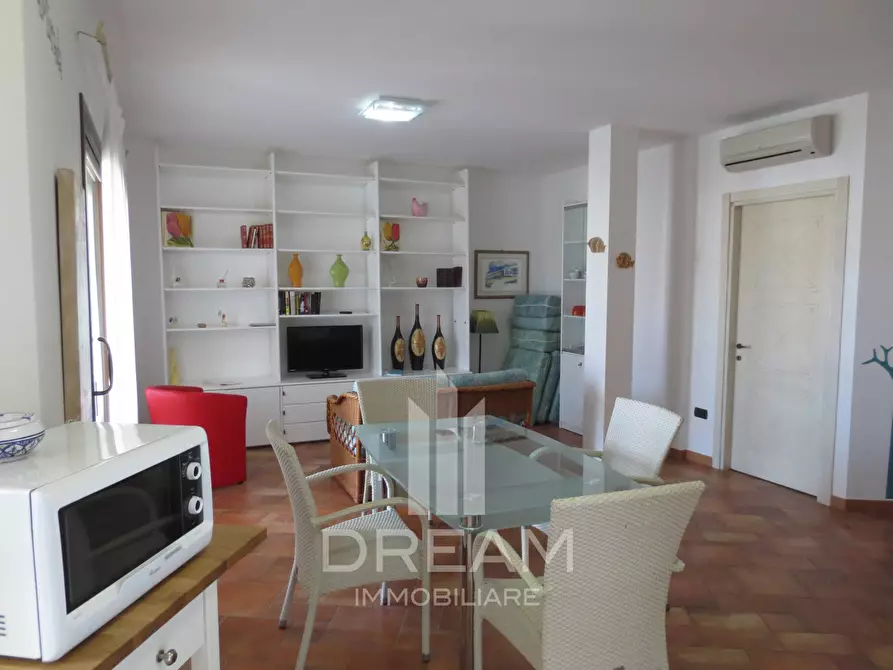 Immagine 5 di Appartamento in vendita  in via Cadorna a Villasimius