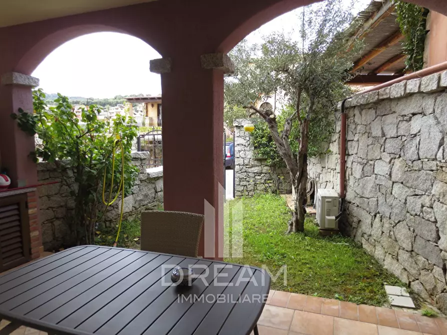 Immagine 19 di Casa semindipendente in vendita  in via Cadorna a Villasimius