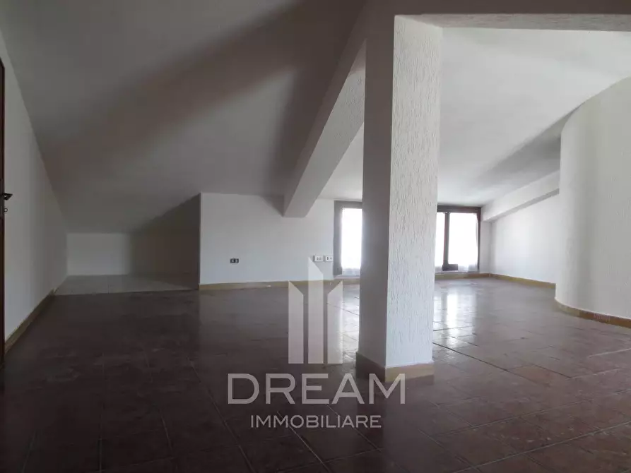 Immagine 7 di Attico in vendita  in via Armando Diaz a Quartu Sant'elena