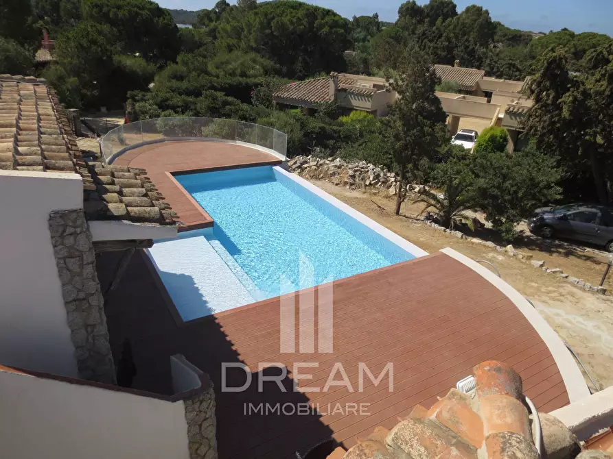 Immagine 2 di Villa in vendita  in via degli Oleandri a Villasimius