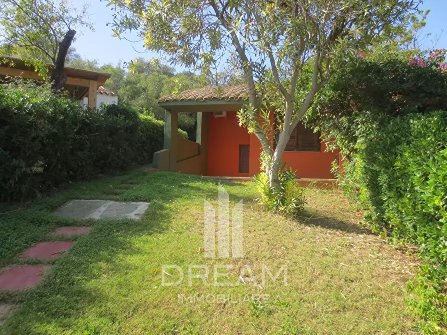 Immagine 19 di Villetta a schiera in vendita  a Villasimius