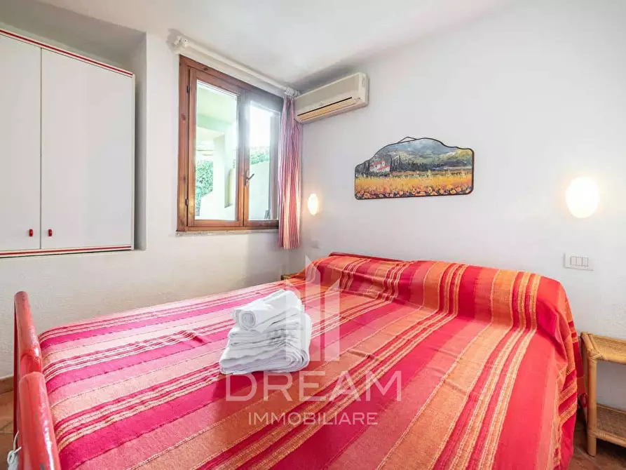 Immagine 10 di Villetta a schiera in vendita  a Villasimius