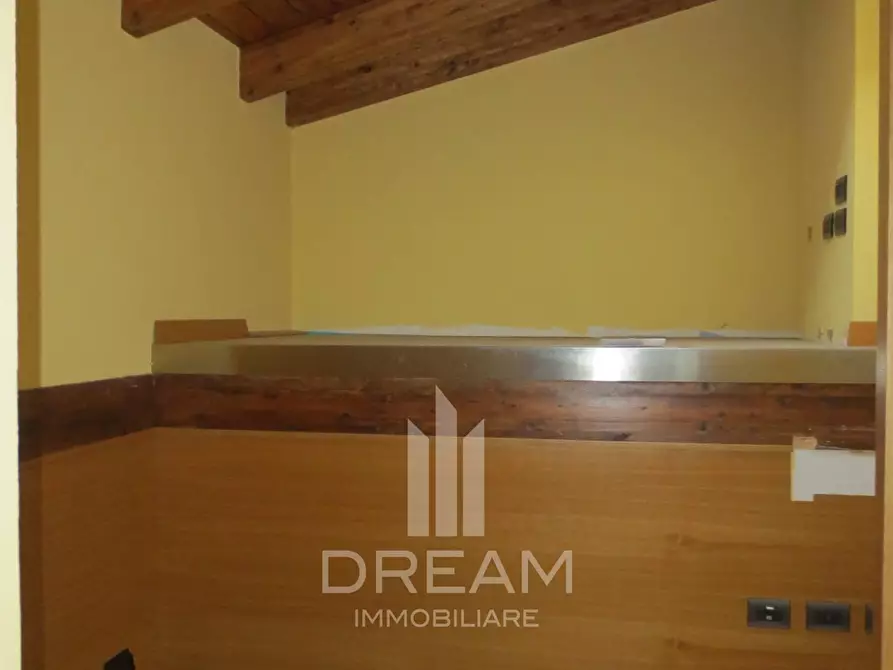 Immagine 7 di Palazzo in vendita  in via Tirso a Oristano