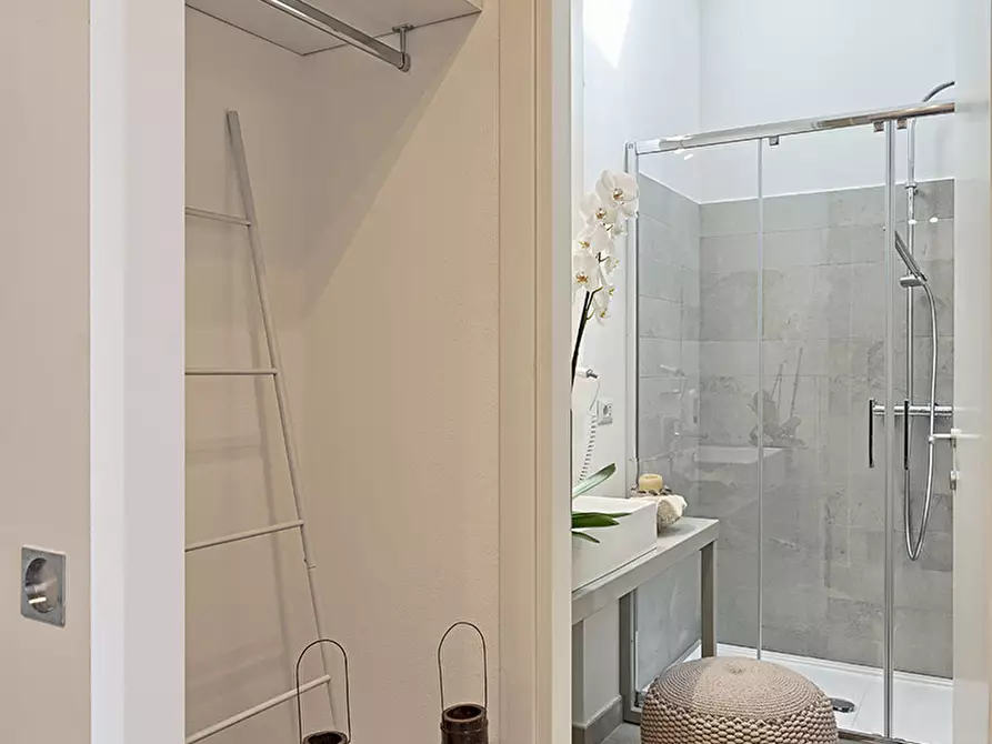 Immagine 4 di Appartamento in vendita  in Viale Regina Margherita a Calasetta