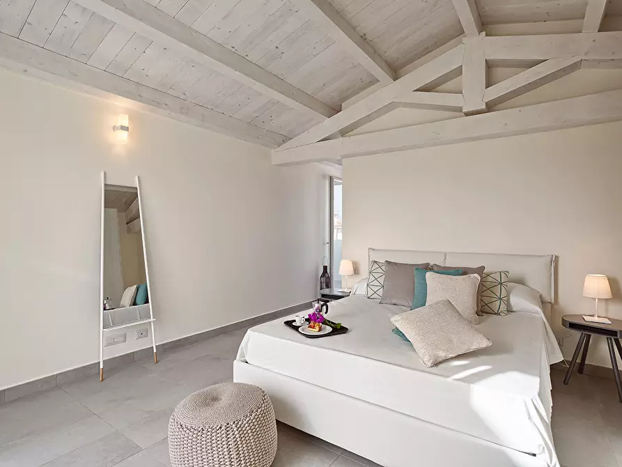 Immagine 8 di Villetta a schiera in vendita  in Vico IV Canetti a Calasetta