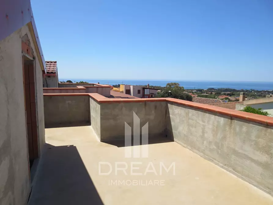 Immagine 3 di Casa bifamiliare in vendita  in via dei Ginepri a Quartu Sant'elena