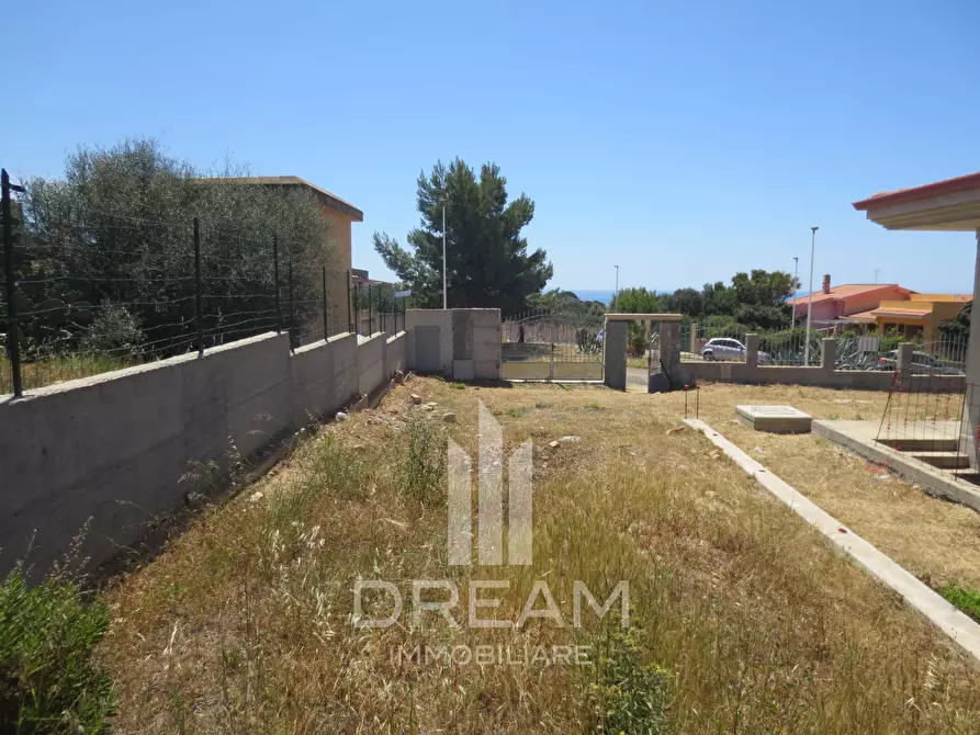 Immagine 27 di Casa bifamiliare in vendita  in via dei Ginepri a Quartu Sant'elena