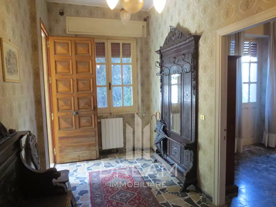 Immagine 3 di Villa in vendita  in via Benedetto Croce a Quartu Sant'elena