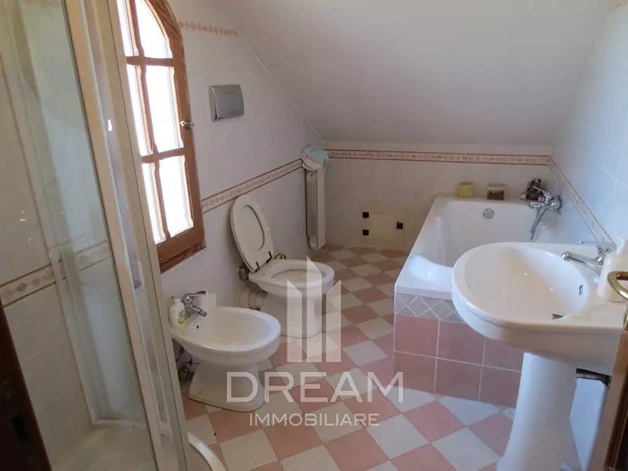 Immagine 27 di Villa in vendita  in via Benedetto Croce a Quartu Sant'elena