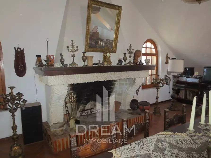 Immagine 30 di Villa in vendita  in via Benedetto Croce a Quartu Sant'elena