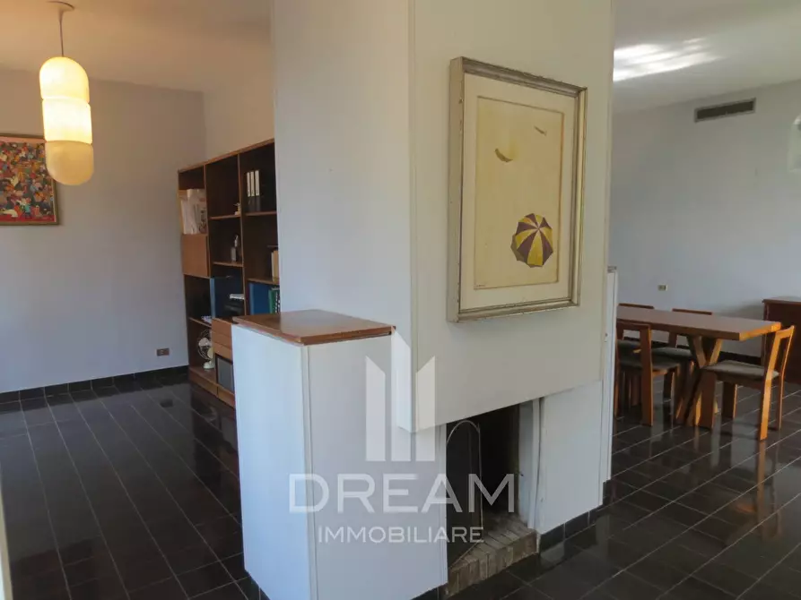 Immagine 23 di Casa bifamiliare in vendita  in via Sussalai a Quartu Sant'elena