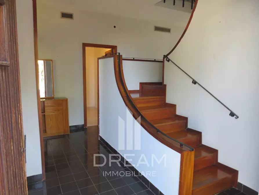 Immagine 14 di Casa bifamiliare in vendita  in via Sussalai a Quartu Sant'elena