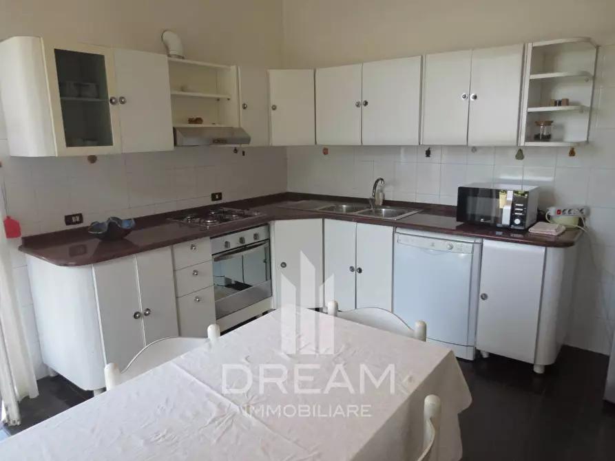 Immagine 6 di Casa bifamiliare in vendita  in via Sussalai a Quartu Sant'elena