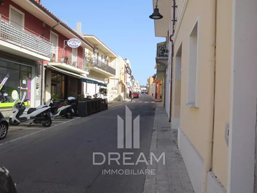 Immagine 6 di Locale commerciale in affitto  in via Umberto Primo a Villasimius