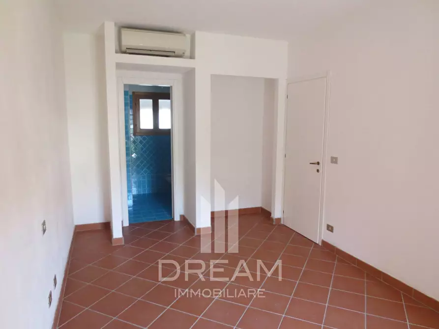 Immagine 11 di Casa semindipendente in vendita  in via Isonzo a Domus De Maria