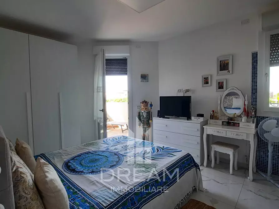 Immagine 17 di Appartamento in vendita  in VIA UNGHERIA a Quartu Sant'elena