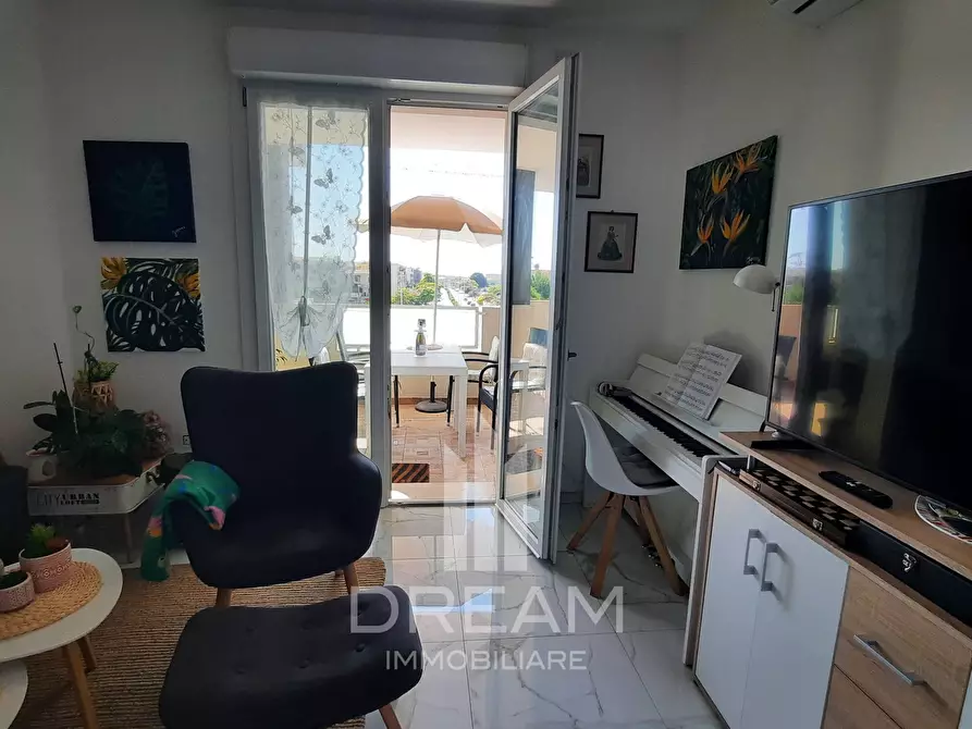 Immagine 6 di Appartamento in vendita  in VIA UNGHERIA a Quartu Sant'elena