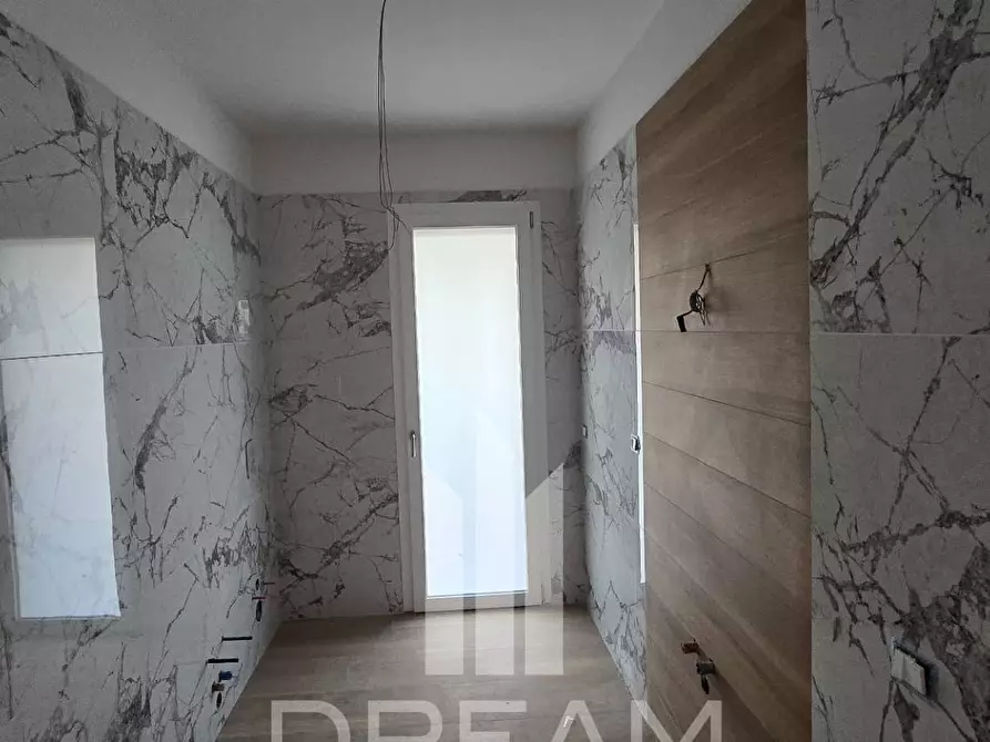 Immagine 22 di Appartamento in vendita  in via ungheria a Quartu Sant'elena