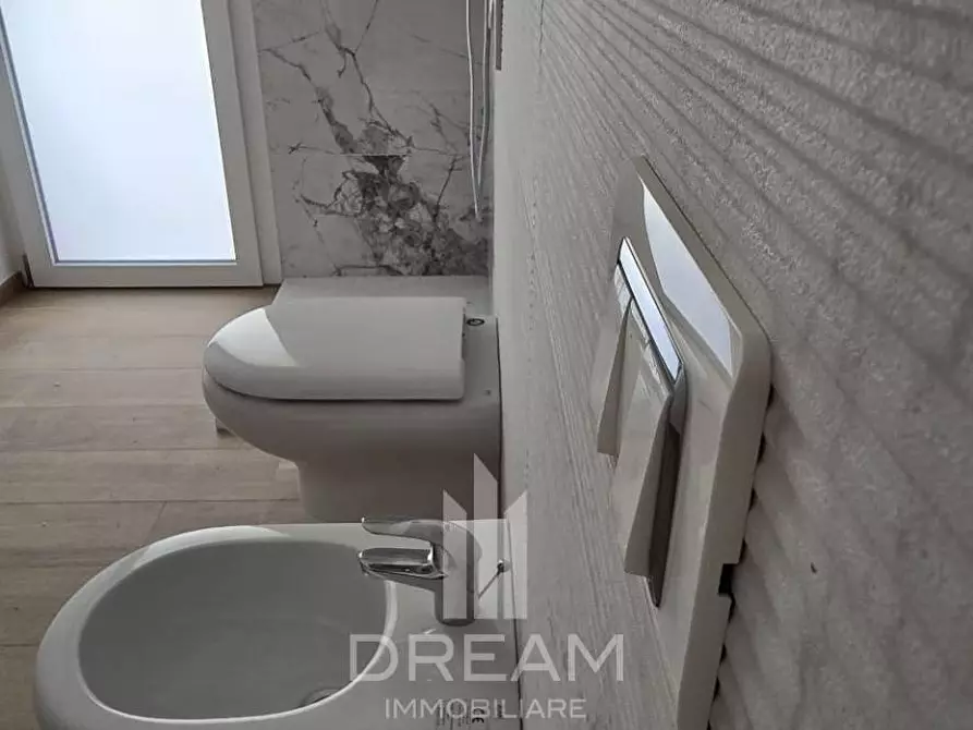 Immagine 26 di Appartamento in vendita  in via ungheria a Quartu Sant'elena