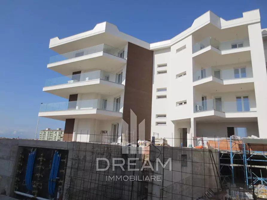 Immagine 3 di Appartamento in vendita  in via ungheria a Quartu Sant'elena