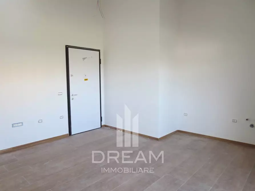 Immagine 14 di Appartamento in vendita  in via ungheria a Quartu Sant'elena