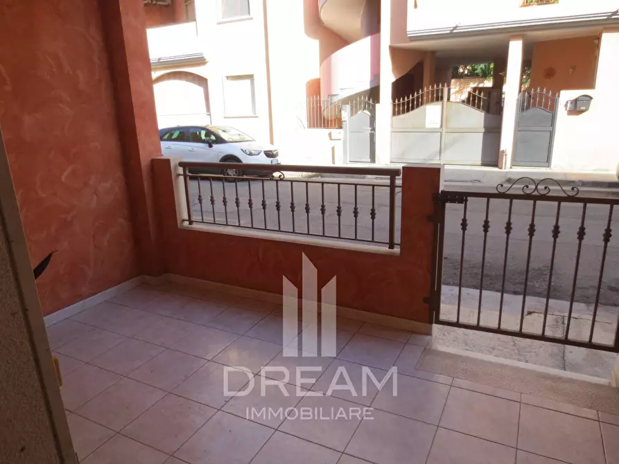 Immagine 10 di Appartamento in vendita  in via Leoncavallo a Quartu Sant'elena