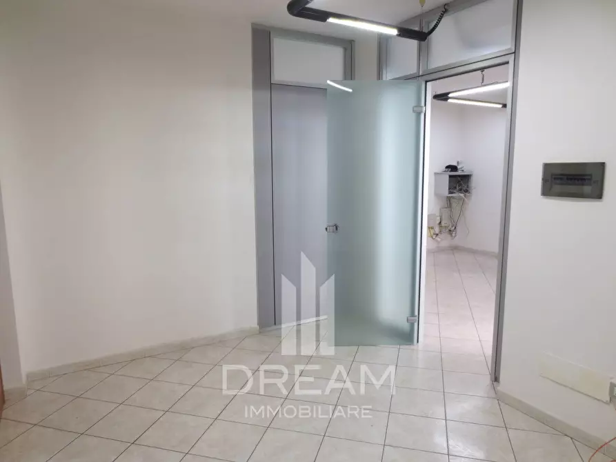 Immagine 13 di Appartamento in vendita  in via Leoncavallo a Quartu Sant'elena