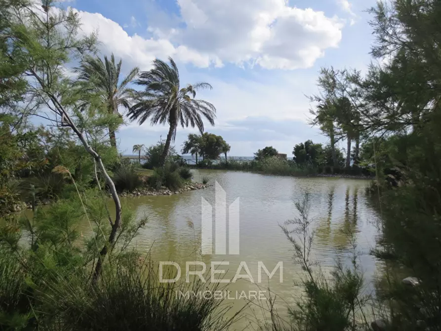 Immagine 23 di Appartamento in vendita  in via Serchio a Quartu Sant'elena