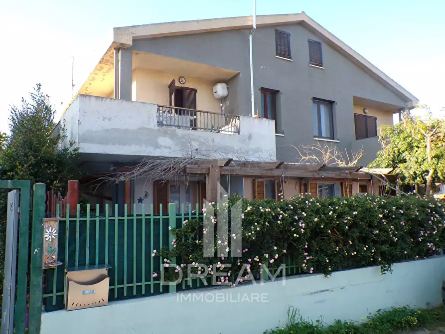 Immagine 1 di Appartamento in vendita  in 1^ STRADA LA VIGNA a Capoterra