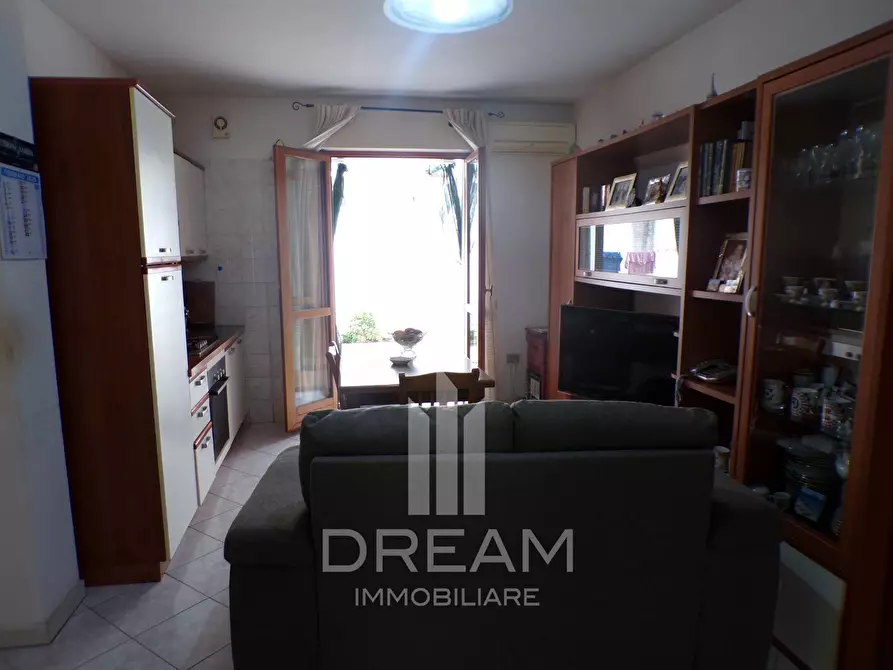 Immagine 2 di Appartamento in vendita  in via San Gemiliano a Sestu