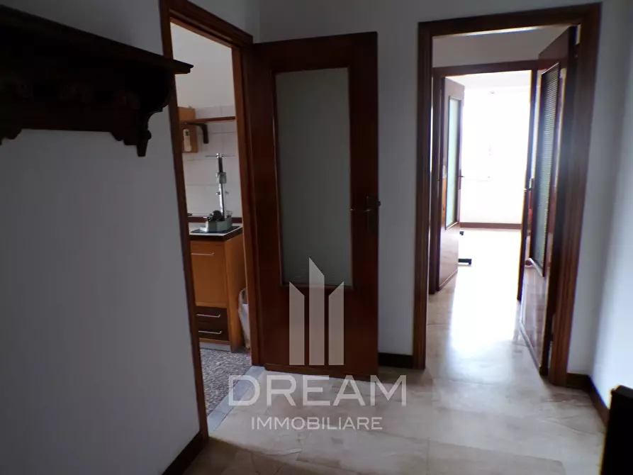 Immagine 4 di Ufficio in affitto  in via Milano a Cagliari