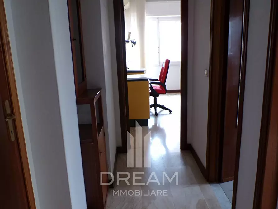 Immagine 12 di Ufficio in affitto  in via Milano a Cagliari