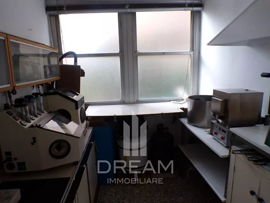 Immagine 19 di Ufficio in affitto  in via Milano a Cagliari