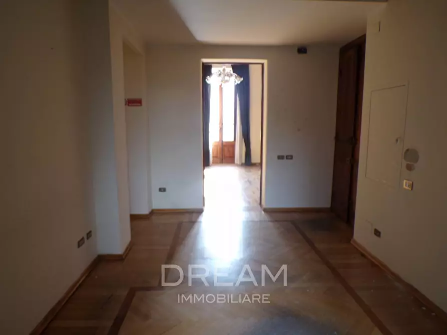 Immagine 6 di Ufficio in affitto  in Viale Regina Margherita a Cagliari