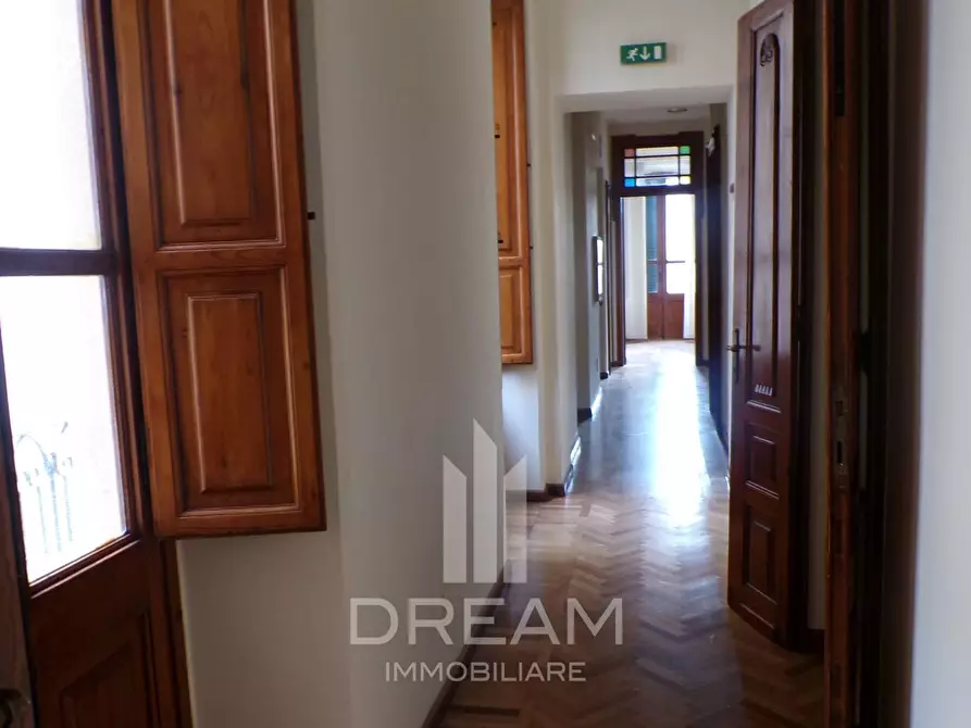 Immagine 28 di Ufficio in affitto  in Viale Regina Margherita a Cagliari