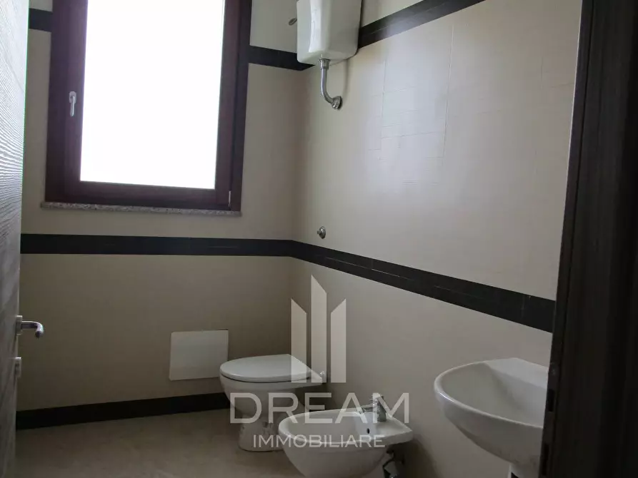 Immagine 5 di Ufficio in affitto  in via Torricelli a Selargius