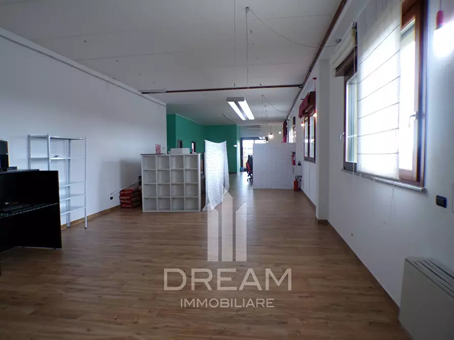 Immagine 4 di Ufficio in affitto  in via Torricelli a Selargius