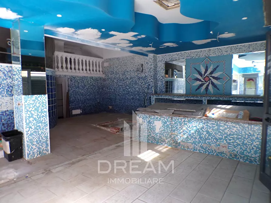 Immagine 5 di Locale commerciale in affitto  in via Diaz a Quartu Sant'elena