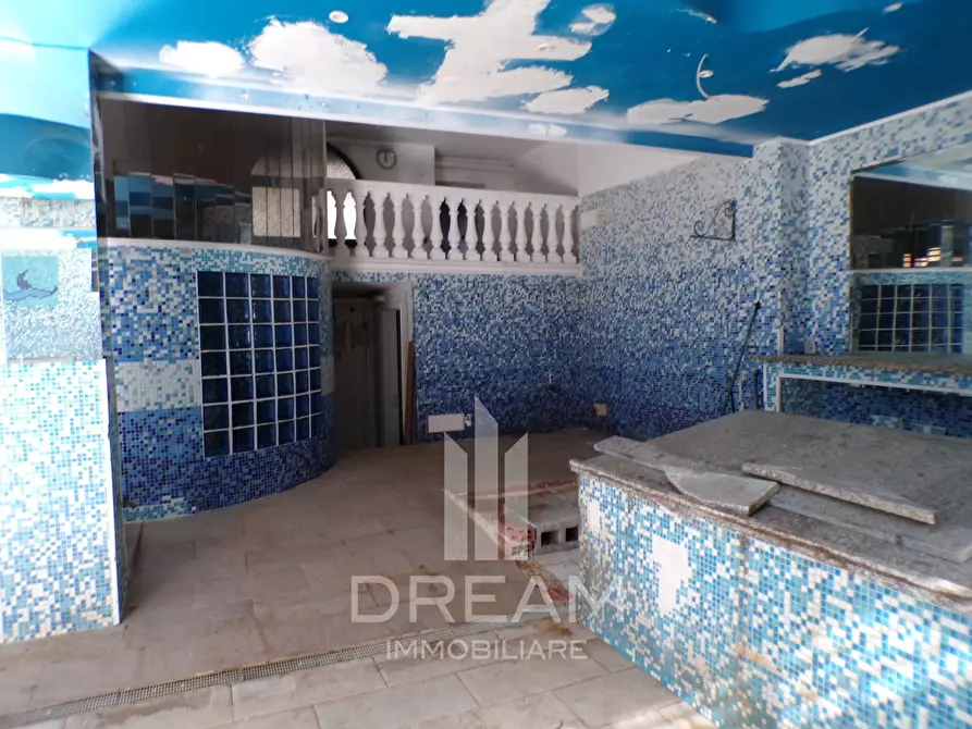 Immagine 6 di Locale commerciale in affitto  in via Diaz a Quartu Sant'elena