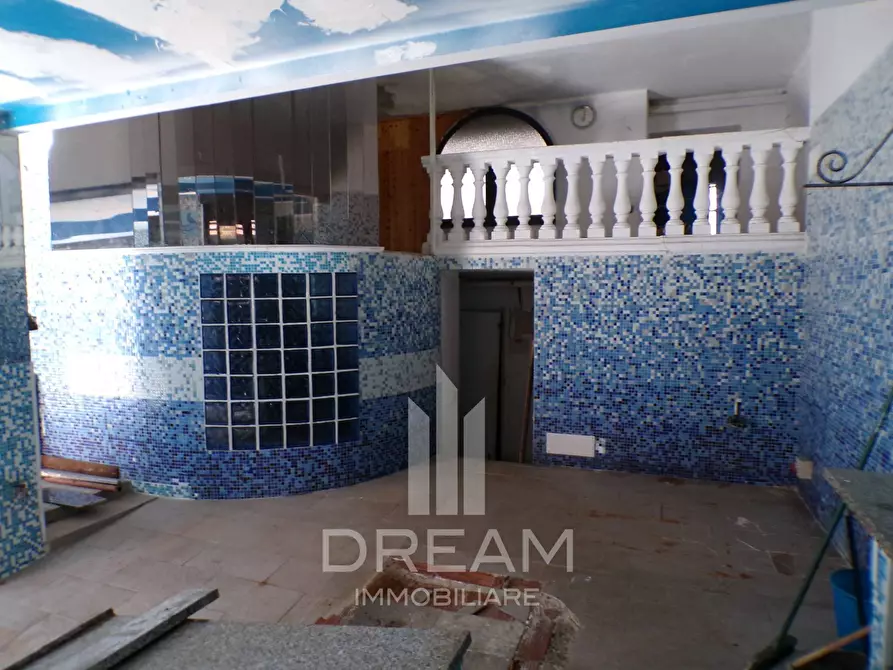 Immagine 7 di Locale commerciale in affitto  in via Diaz a Quartu Sant'elena