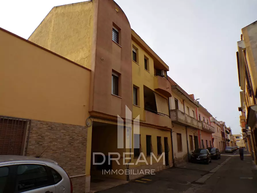 Immagine 1 di Appartamento in vendita  in via Monti a Quartu Sant'elena