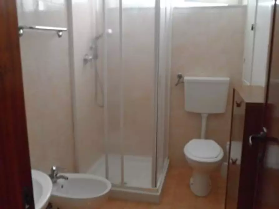 Immagine 5 di Appartamento in affitto  in Via Clara Maffei a San Benedetto Del Tronto