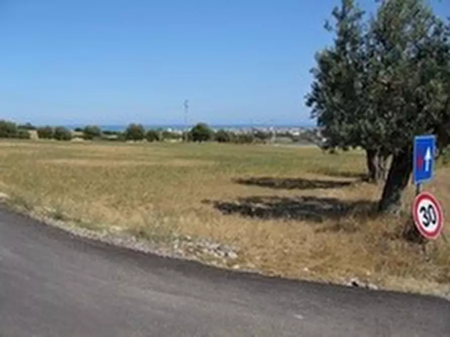 Immagine 1 di Terreno residenziale in vendita  in Contrada Val Vibrata a Colonnella