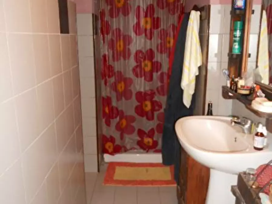 Immagine 5 di Rustico / casale in vendita  in Contrada Rio Moro a Colonnella