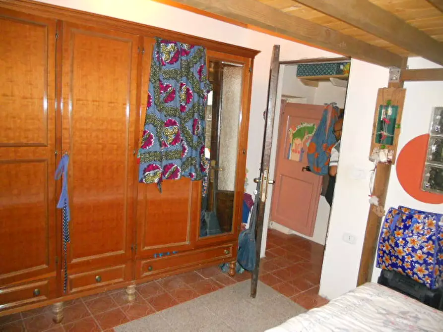 Immagine 25 di Rustico / casale in vendita  in Contrada Rio Moro a Colonnella