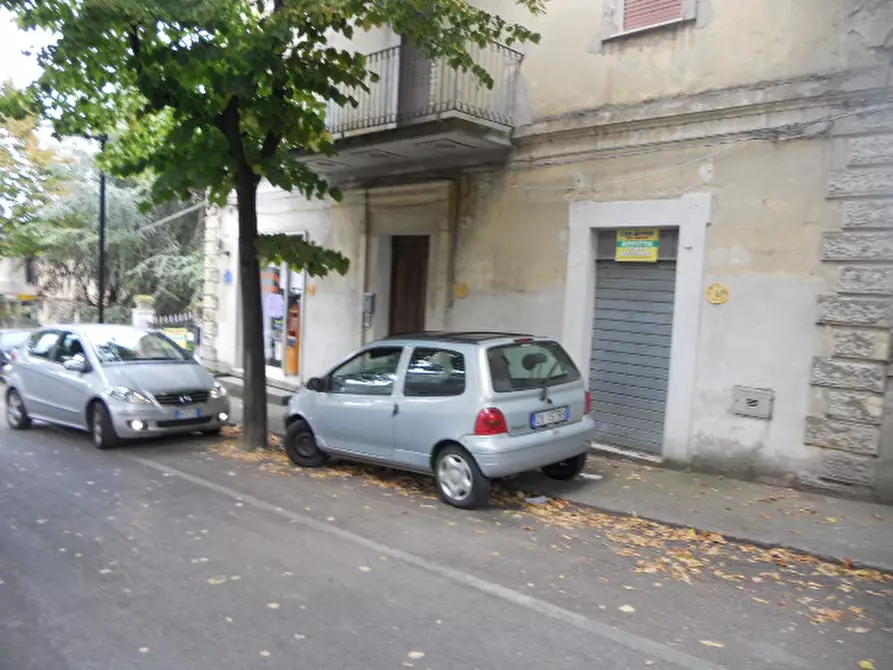 Immagine 7 di Locale commerciale in affitto  in Via D'Annunzio a Colonnella