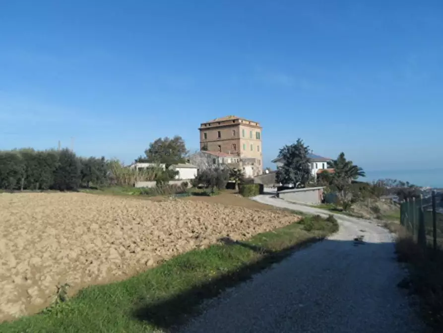 Immagine 12 di Rustico / casale in vendita  in Contrada Civita a Martinsicuro